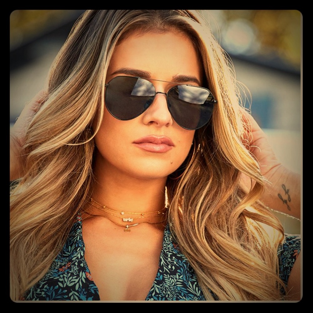 Jessie James Decker Dash Polarized Sunglasses